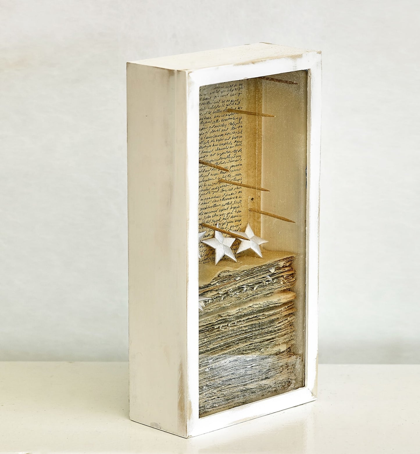 Five Stars and a Book - Image 2